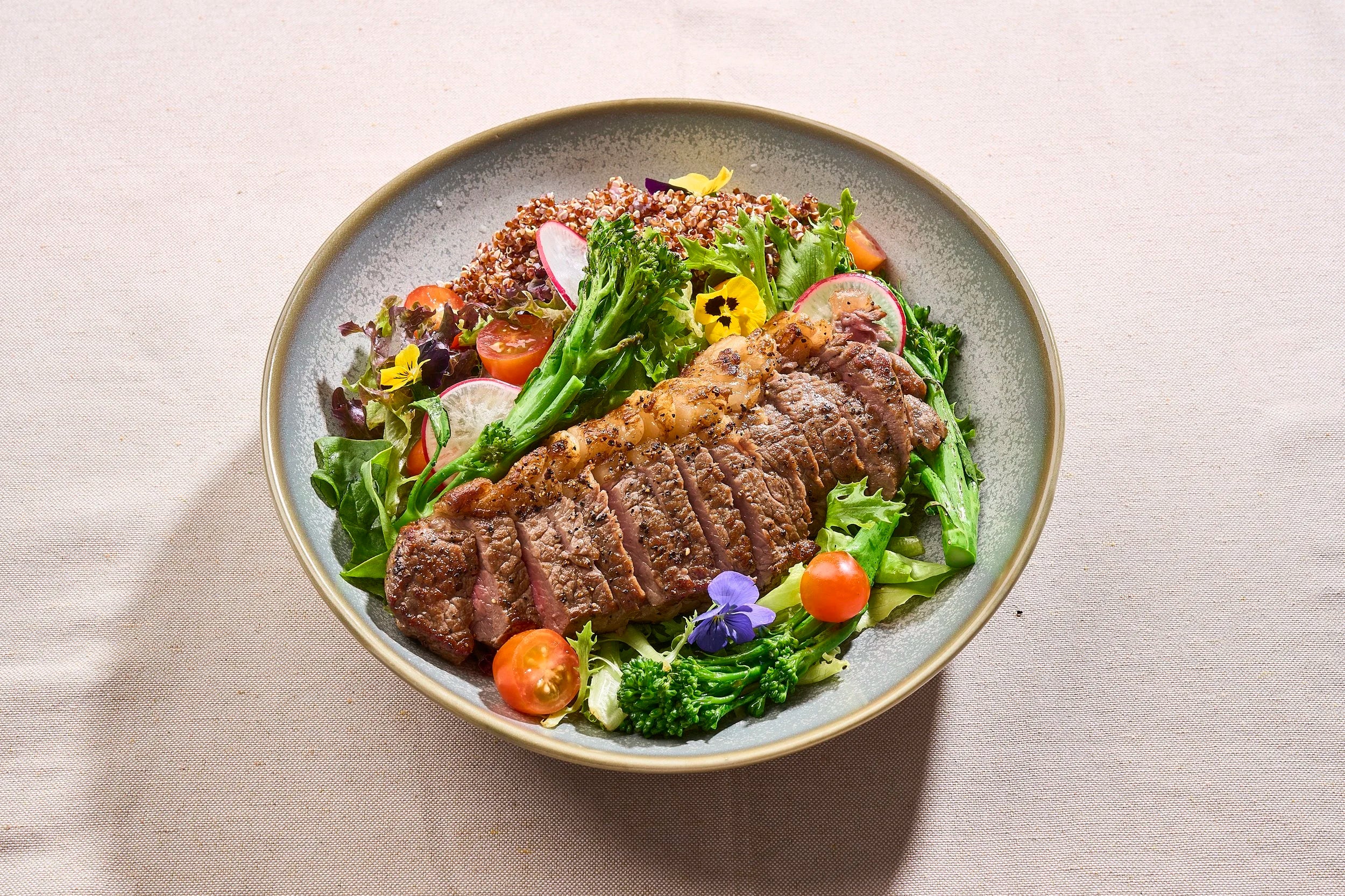 Grilled Steak Salad